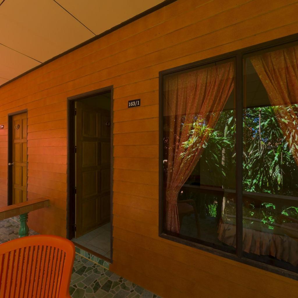 Rim Khao Resort Ko Lanta Екстериор снимка