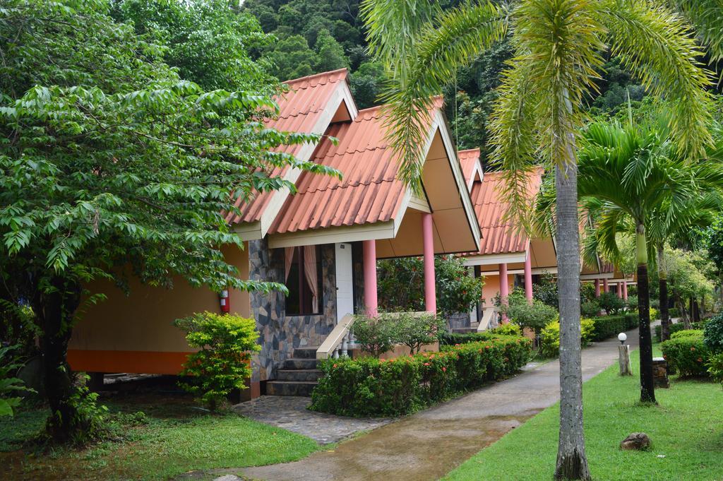 Rim Khao Resort Ko Lanta Екстериор снимка